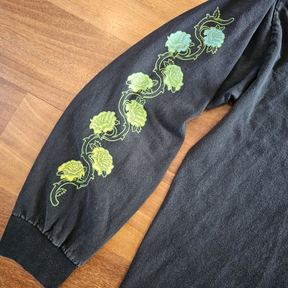 Santa Cruz Skate Alstyle Black Long Sleeve Tshirt Eric Dressen Roses Mens M - Picture 9 of 11